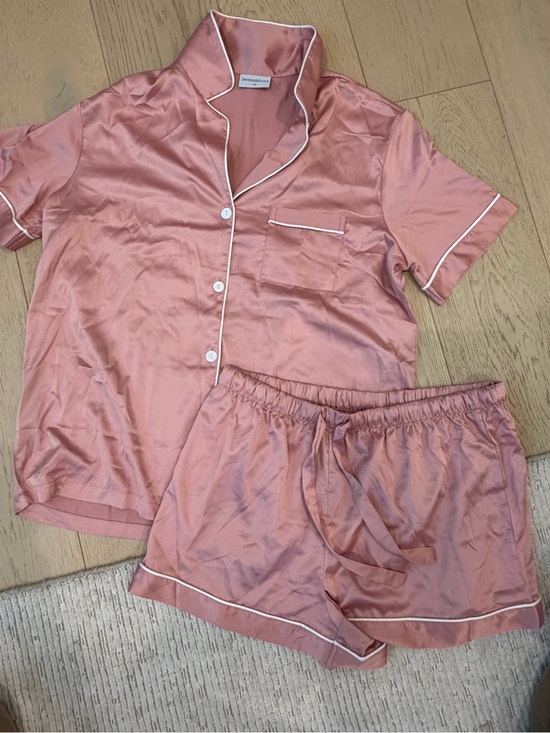 Delicacy Other - Delicacy Rose Pink Satin Short Pajama Set with White Piping